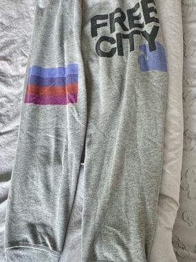 freecity Gray Sweatpants with Purple and Pink Stripe Accent